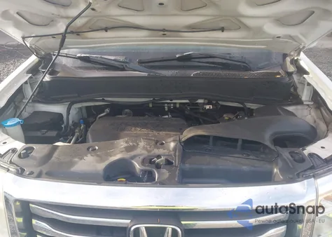 2013 Honda Pilot Touring z USA, uszkodzony, nr VIN 5FNYF4H93DB031584